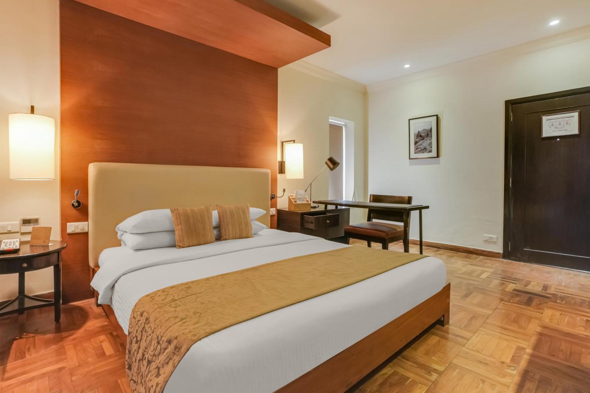 Club Mahindra Tungi, Lonavala Otel Dış mekan fotoğraf